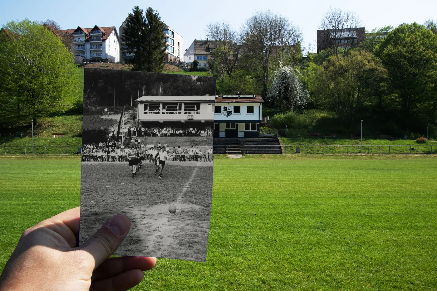 Historische Aufnahme des Sportheims vor der heutigen Sportanlage